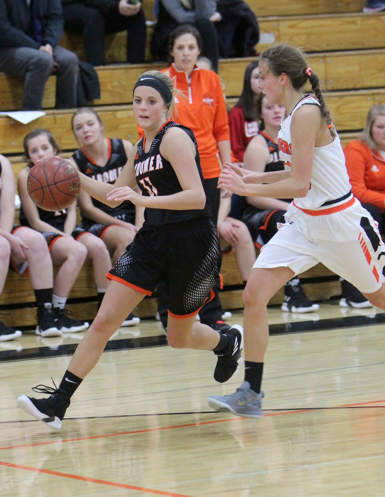 Bloomer at Elk Mound girls basketball 11-20-18